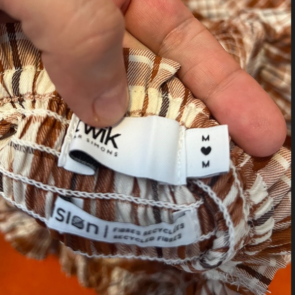 Check brown and white smocked puff sleeve square neck peasant dress NWT - Picture 13 of 14